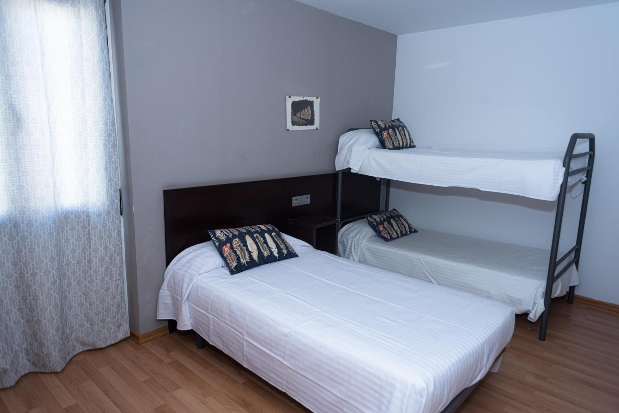 Hostal Venta De Valcorba Soria Exterior photo