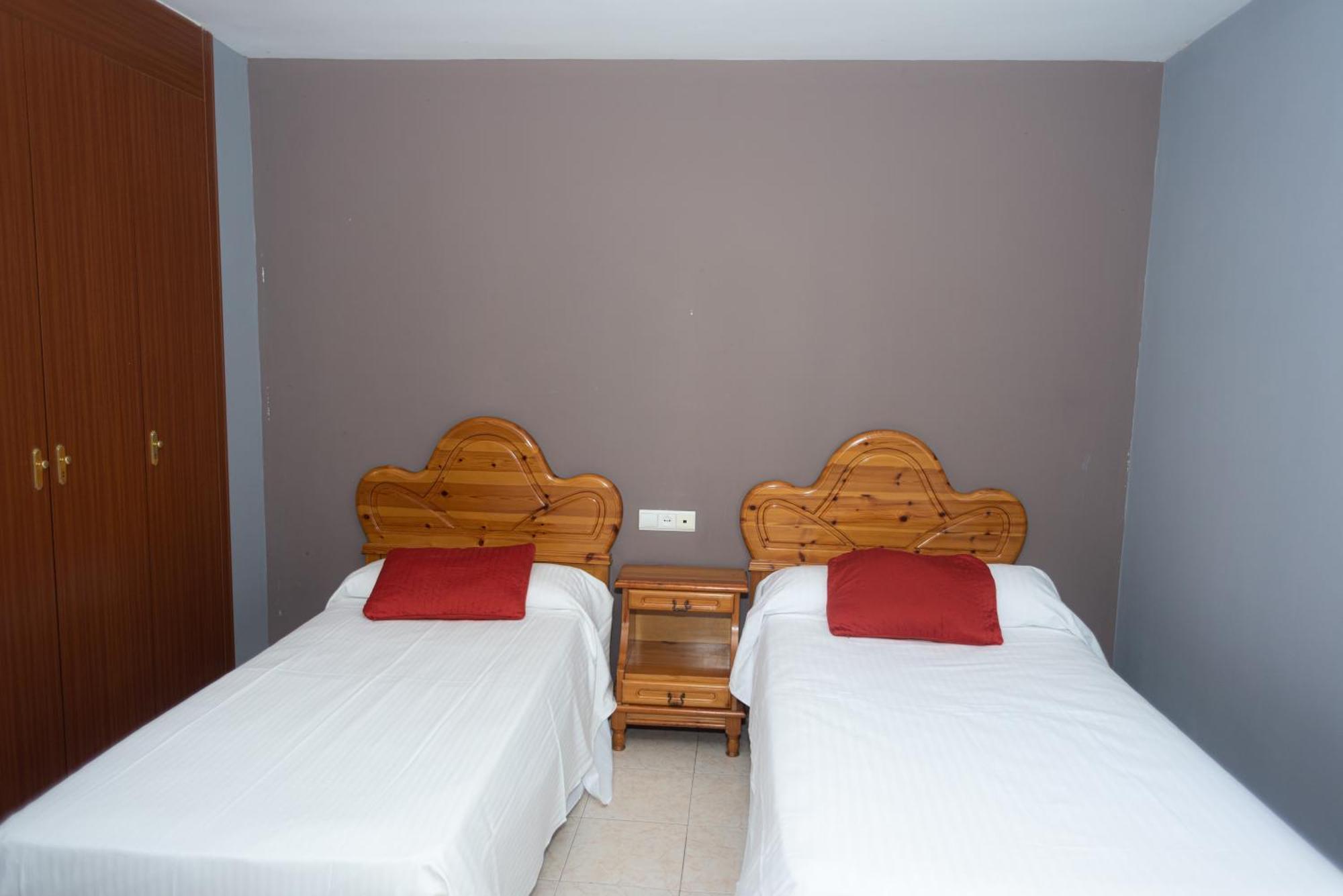 Hostal Venta De Valcorba Soria Exterior photo